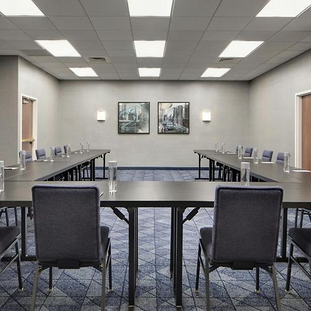 Courtyard By Marriott Chicago Downtown/River North Buitenkant foto