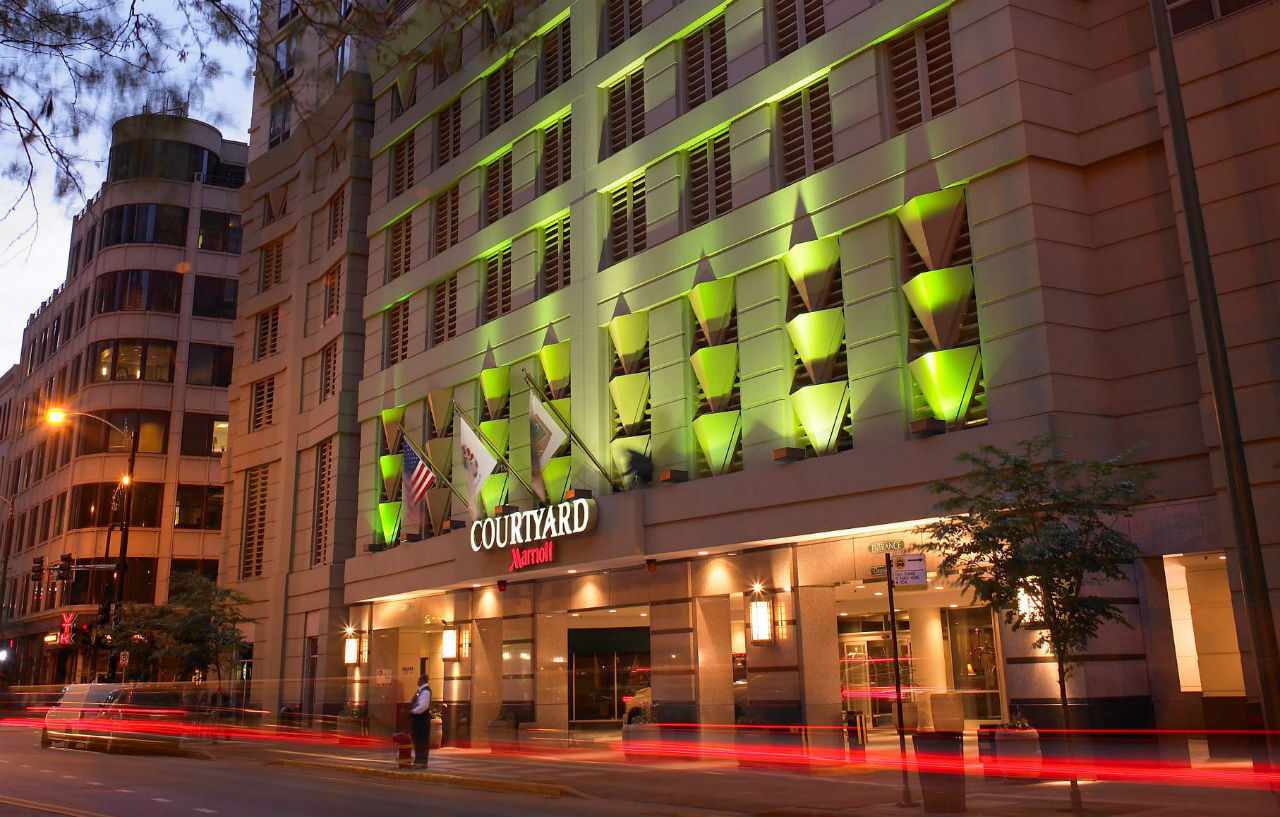 Courtyard By Marriott Chicago Downtown/River North Buitenkant foto